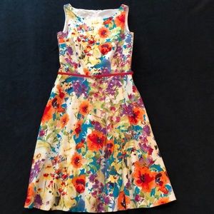 Evan Picone, size 6, belted floral sundress.